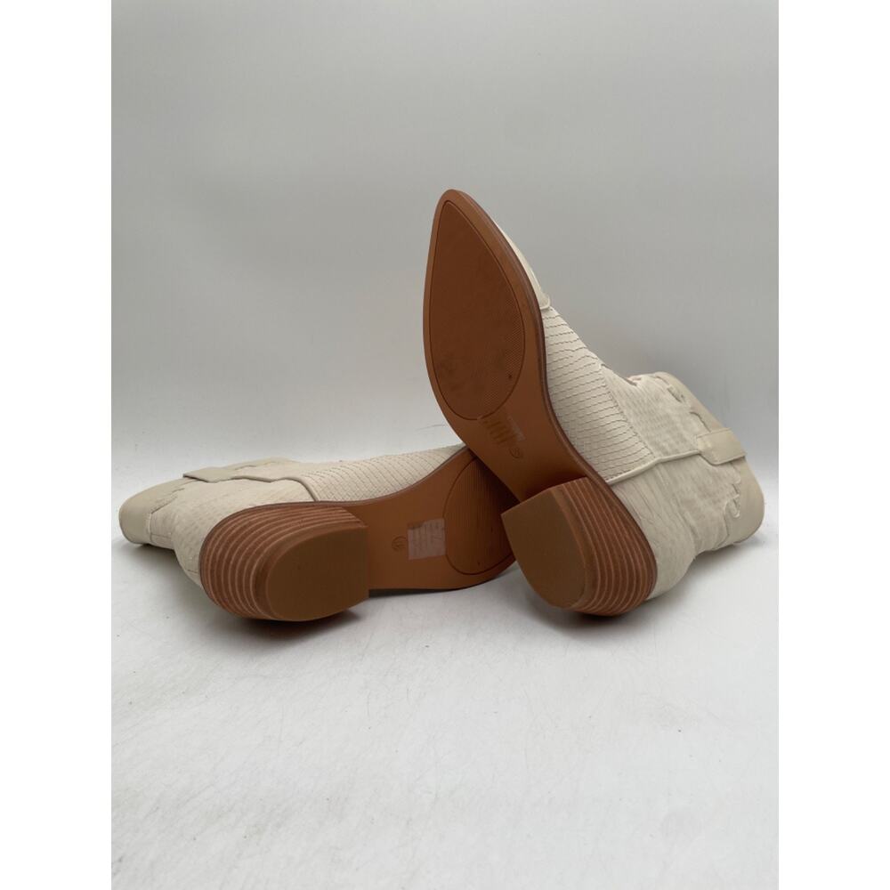 MIA Cream Western Boots - Picture 9 of 11